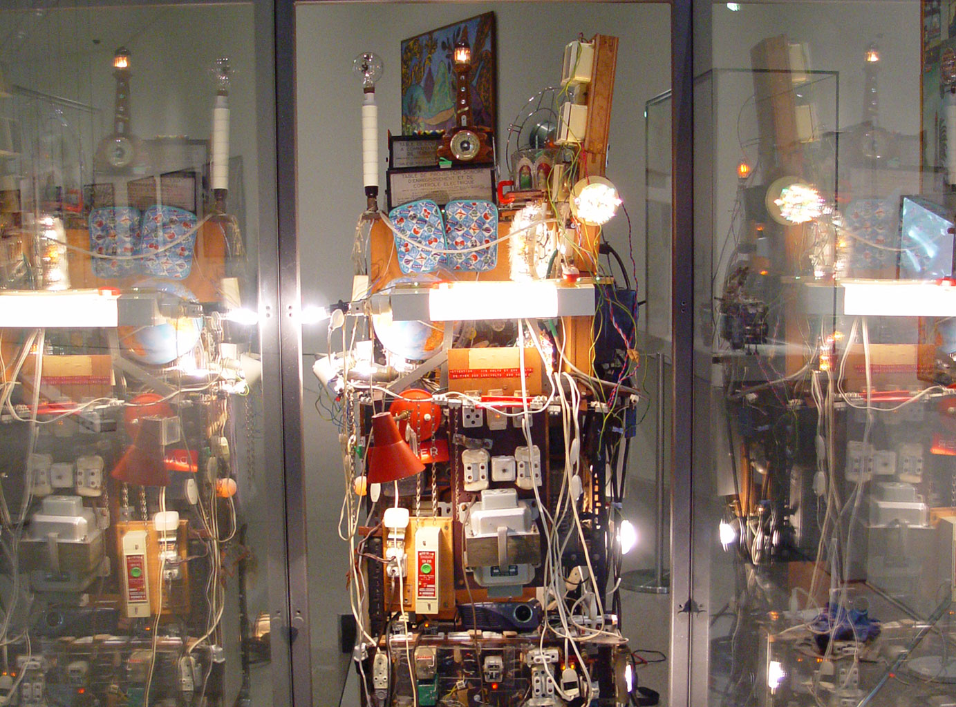 Jean Lefebvre, Table de projection sonore, d'enregistrement et de contrôle électrique (détail), 1967 - 1972