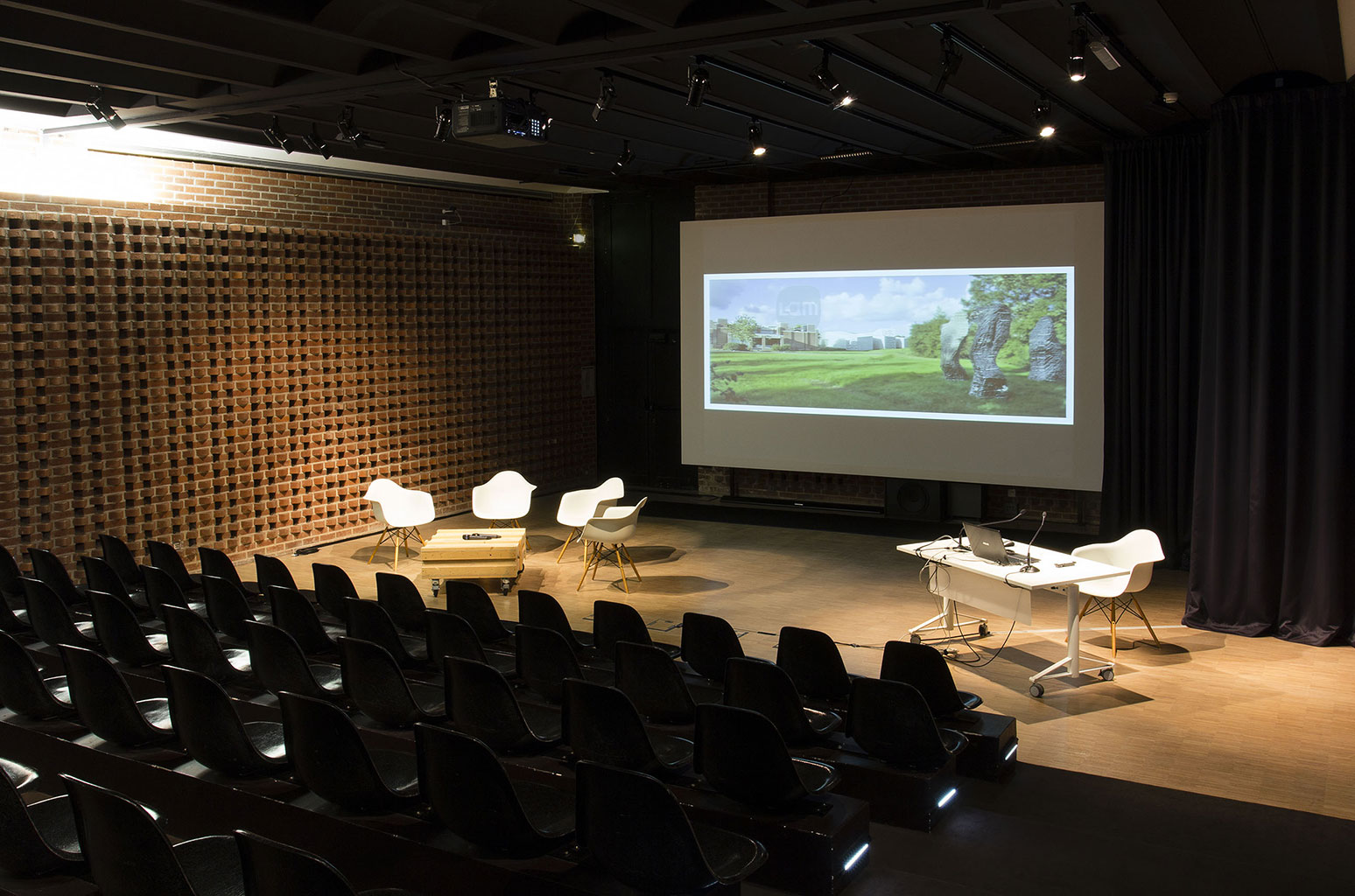 Privatisation de l'Auditorium du LaM