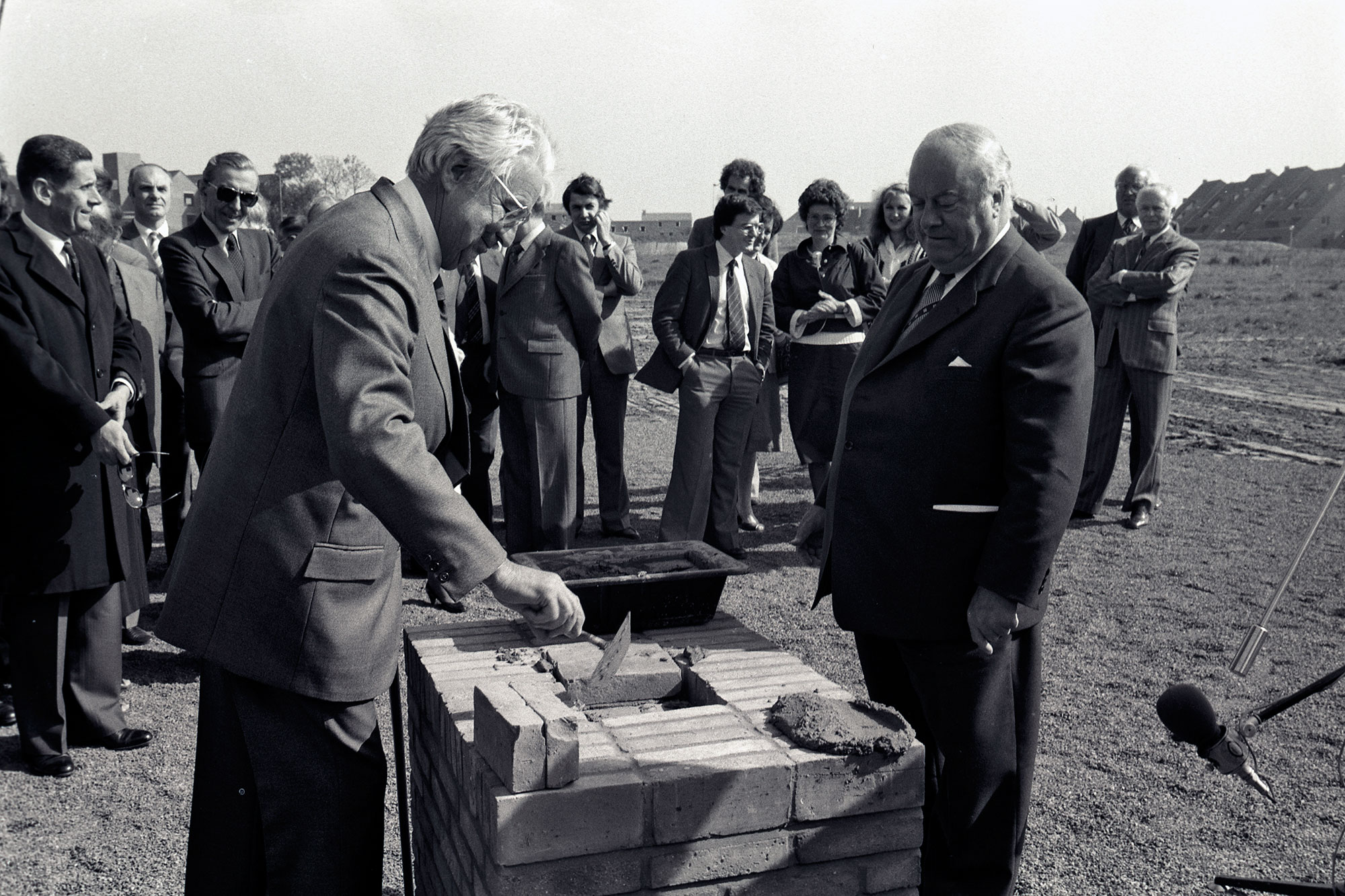 Premiere pierre du MAM le 23 mai 1980. Photo : M. Lerouge