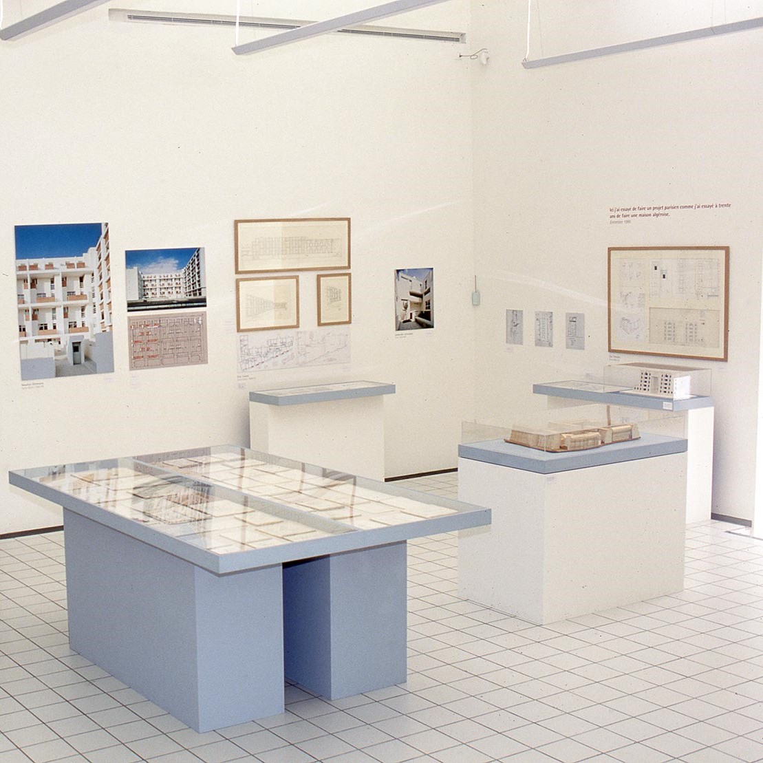 Salle d'exposition sur l'architecture de Roland Simounet.