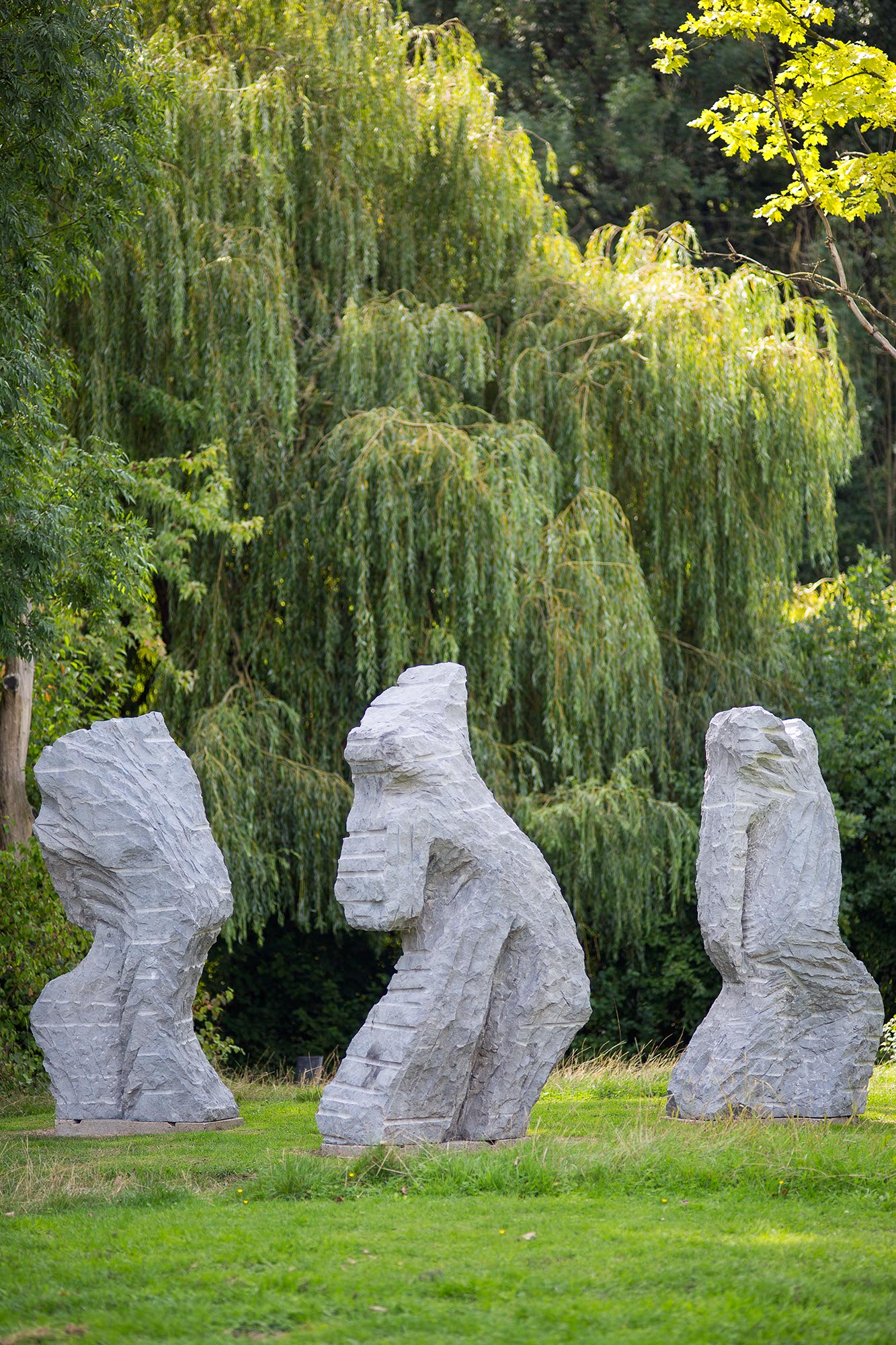 Eugène Dodeigne, Groupe de trois personnages, 1986. © Adagp Paris, 2019.