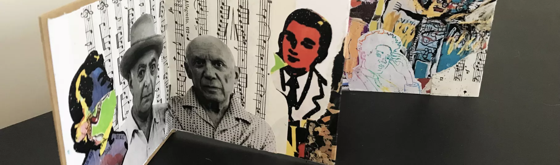 Collages et dessins sur des partitions.