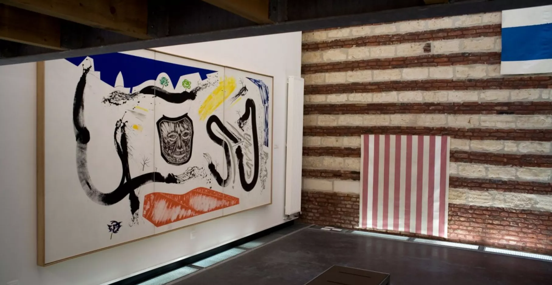 Exposition Tenir la distance, salle d'exposition
